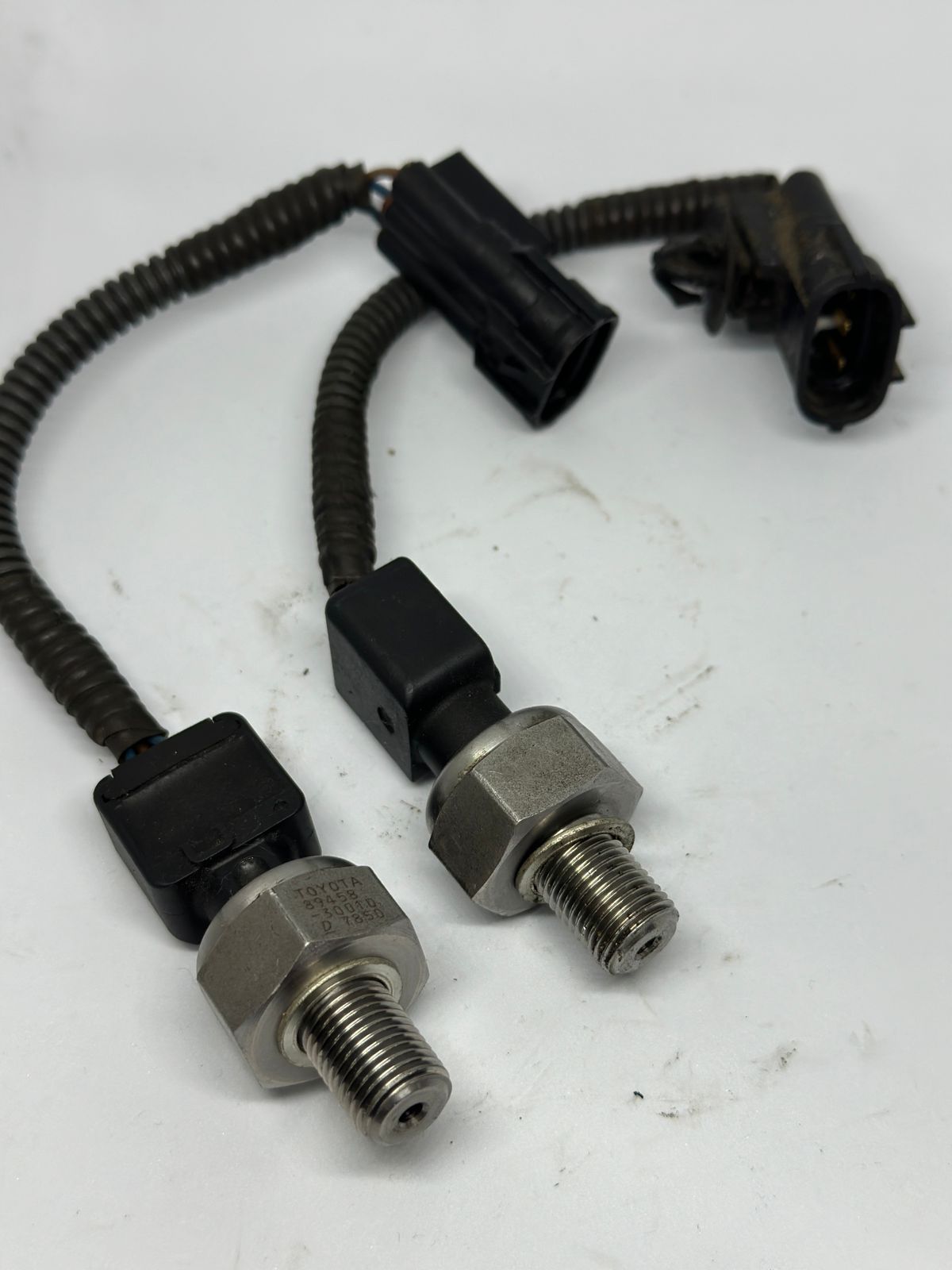 Датчик давления топливной рампы 2-4GRFSE TOYOTA Crown/Mark X/LEXUS IS/GS 05